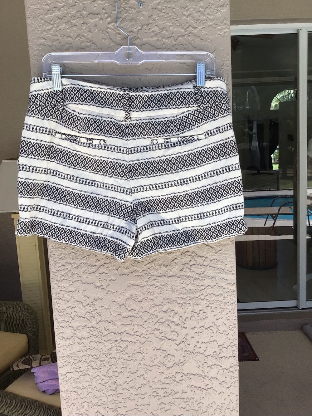 Ann Taylor LOFT riviera shorts size 6 - Picture 2 of 5